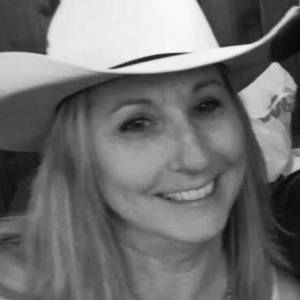 Meet your Posher, Debbie